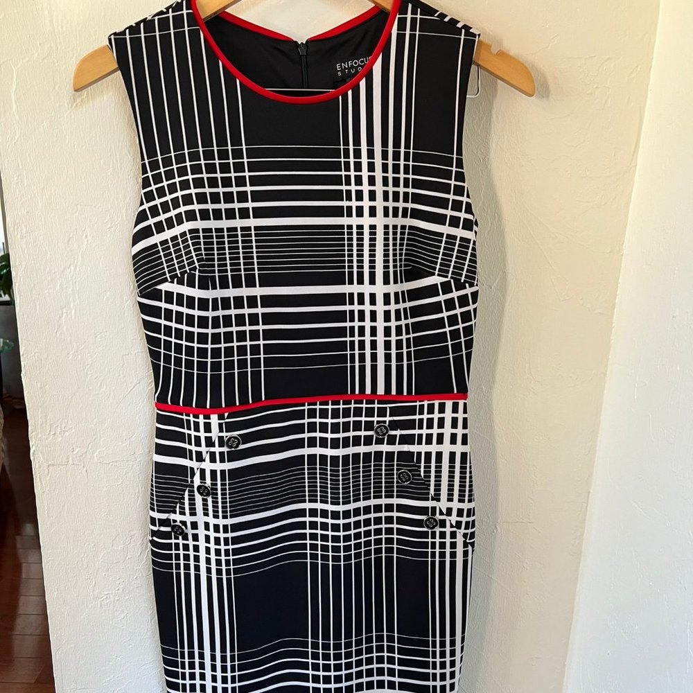 Enfocus Studios studio Dress